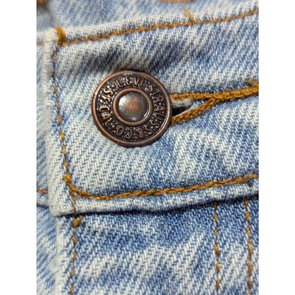 Levi Strauss & Co. Men's Light Blue Tapered Leg Relaxed Fit Denim Jeans Size 36/ - Picture 3 of 6